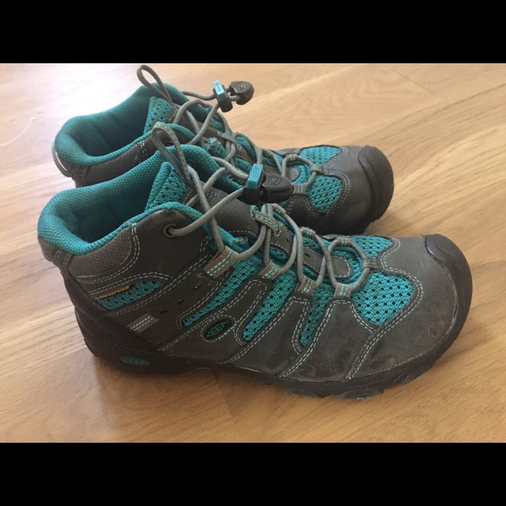 Keen Youth Hiking Boots